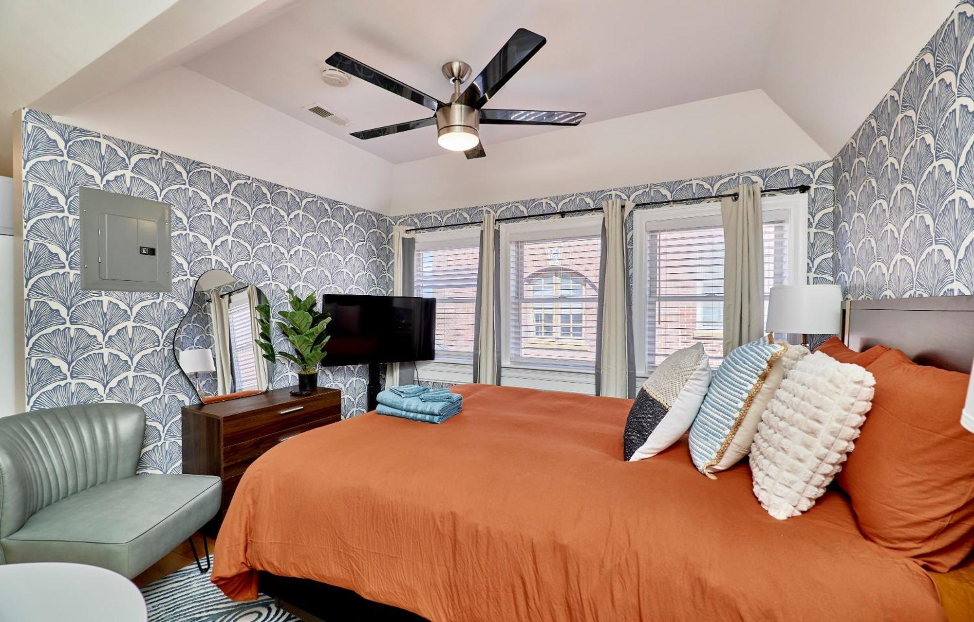 White House At Grand Central Tower Grove Extérieur photo